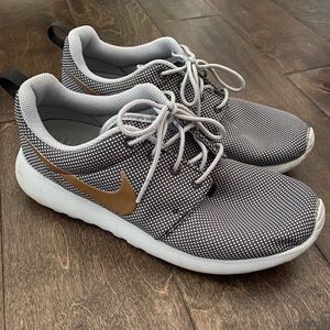 Women’s Nike Shoes